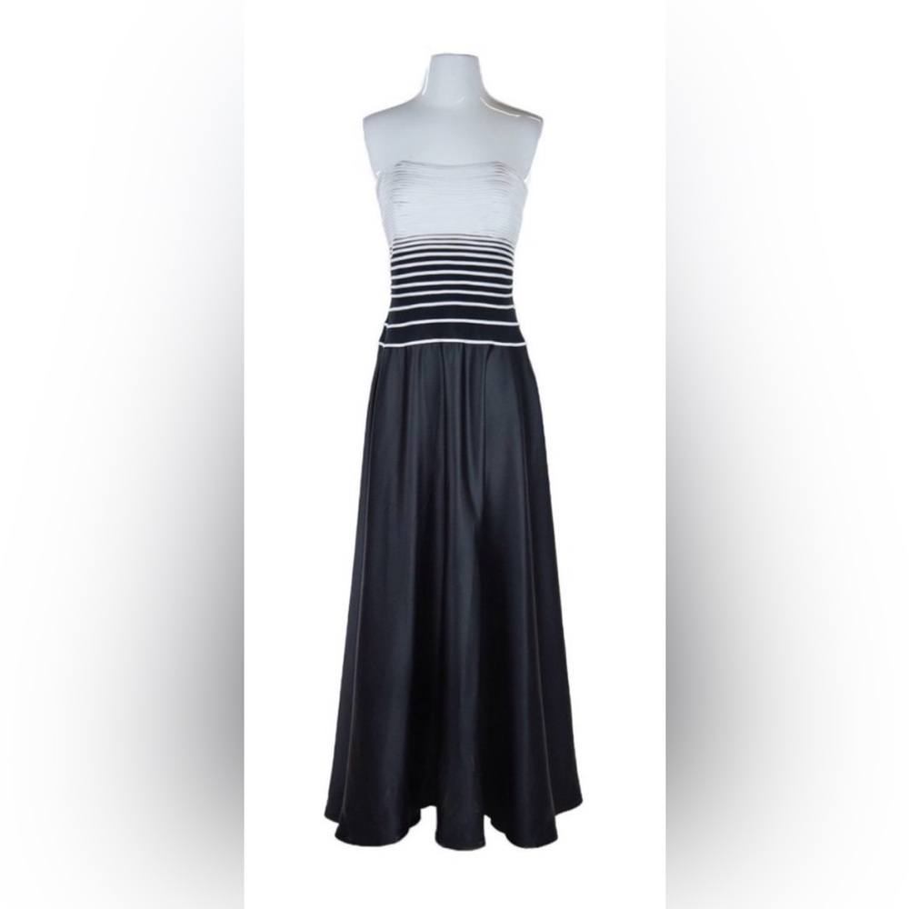 Tadashi Shoji Black/White Strapless Gown Fitted Bodice Flowing A Line Skirt  10P